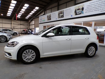 Used Volkswagen Golf 2019 for sale - 77395372: Photo