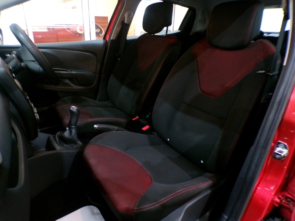 Used Renault Clio 2015 for sale - 76786983: Photo 14
