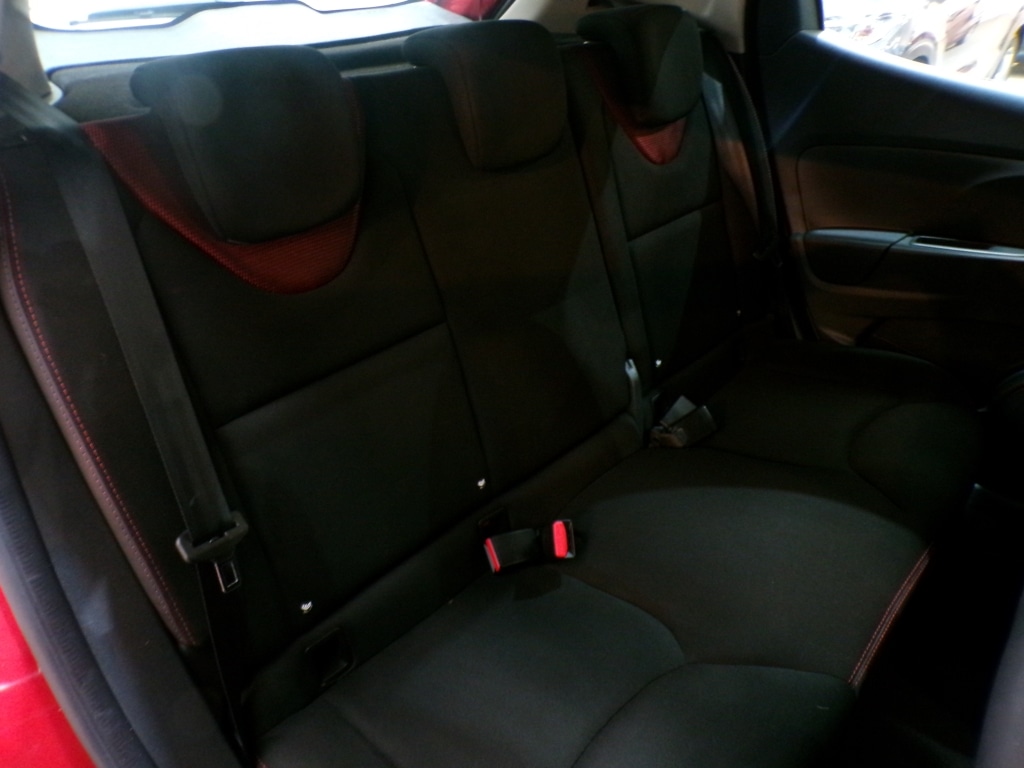 Used Renault Clio 2015 for sale - 76786983: Photo 23