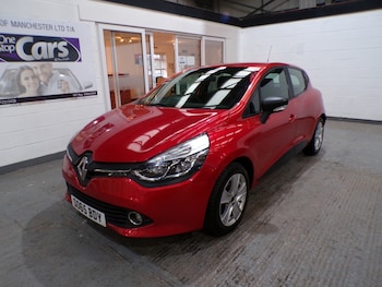 Used Renault Clio 2015 for sale - 76786983: Photo