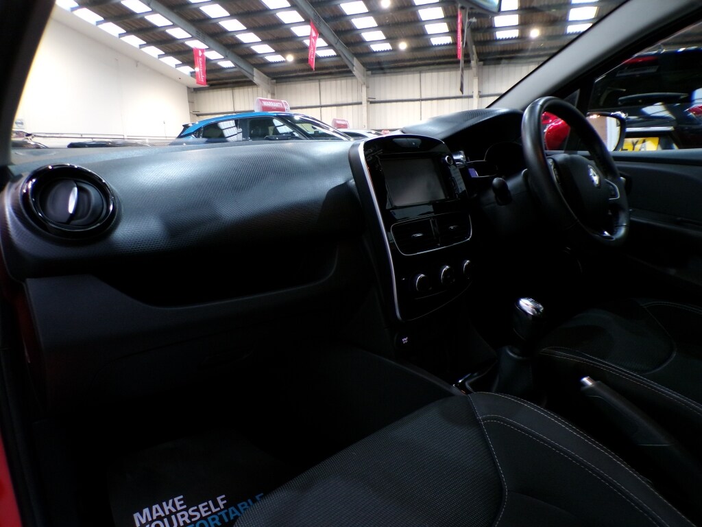 Used Renault Clio 2016 for sale - 77548511: Photo 15