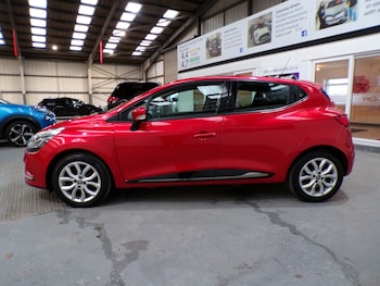 Used Renault Clio 2016 for sale - 77548511: Photo