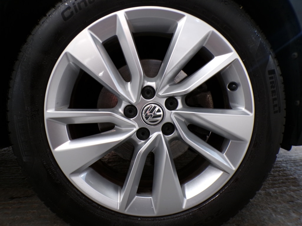 Used Volkswagen T-Cross 2019 for sale - 77241991: Photo 10