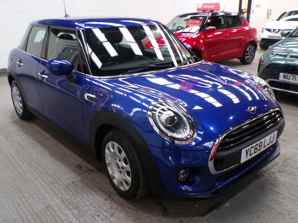 Used MINI Hatch 2019 for sale - 76787013: Photo 1