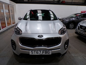 Used Kia Sportage 2017 for sale - 76786991: Photo