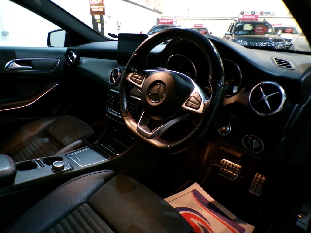 Used Mercedes-Benz GLA 2018 for sale - 77237208: Photo 19