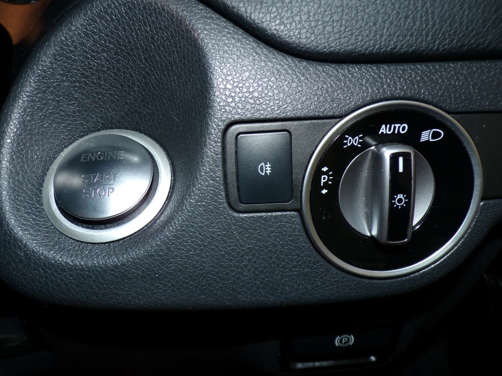 Used Mercedes-Benz GLA 2018 for sale - 77237208: Photo 24