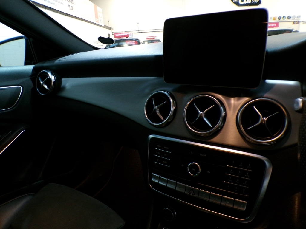 Used Mercedes-Benz GLA 2018 for sale - 77237208: Photo 25