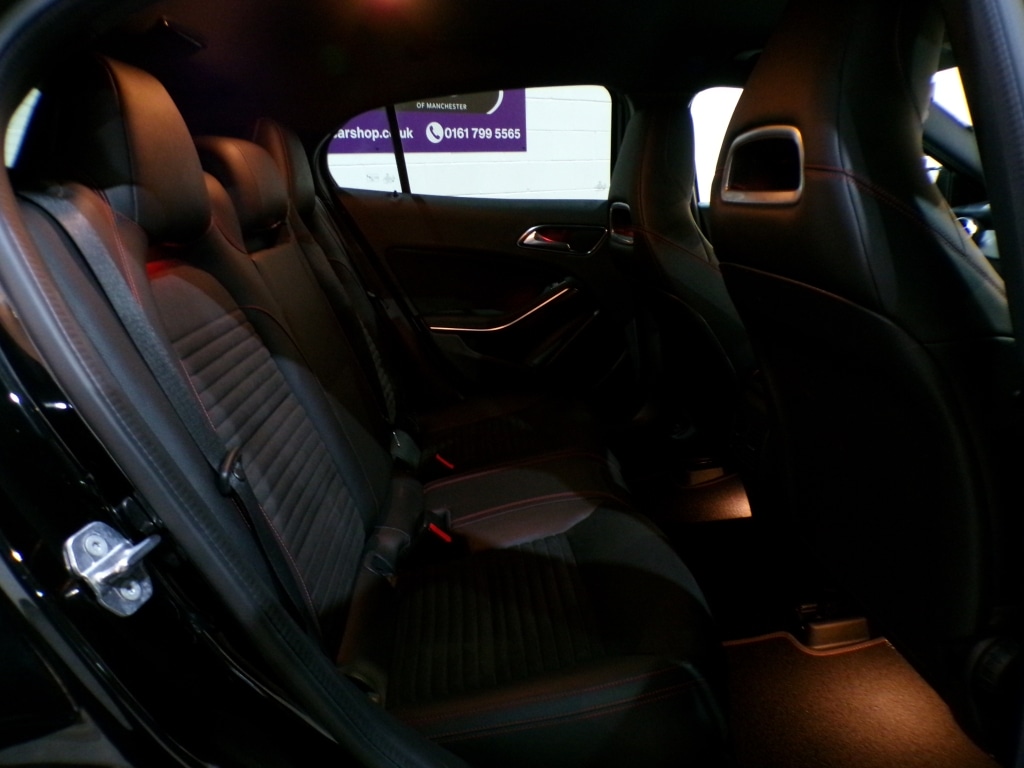 Used Mercedes-Benz GLA 2018 for sale - 77237208: Photo 31