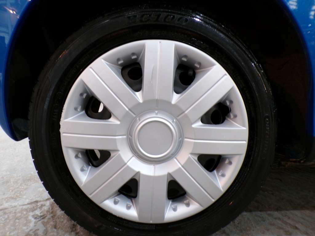 Used Toyota AYGO 2010 for sale - 77536181: Photo 10