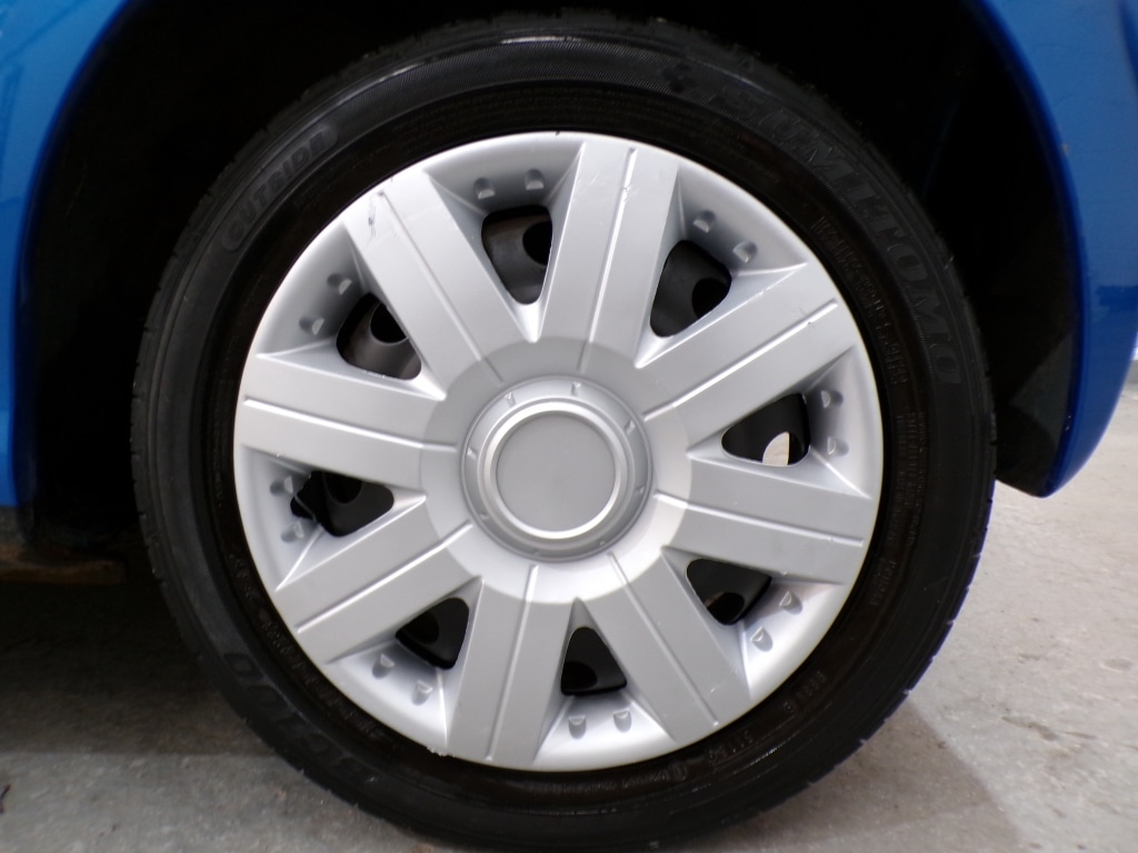 Used Toyota AYGO 2010 for sale - 77536181: Photo 11