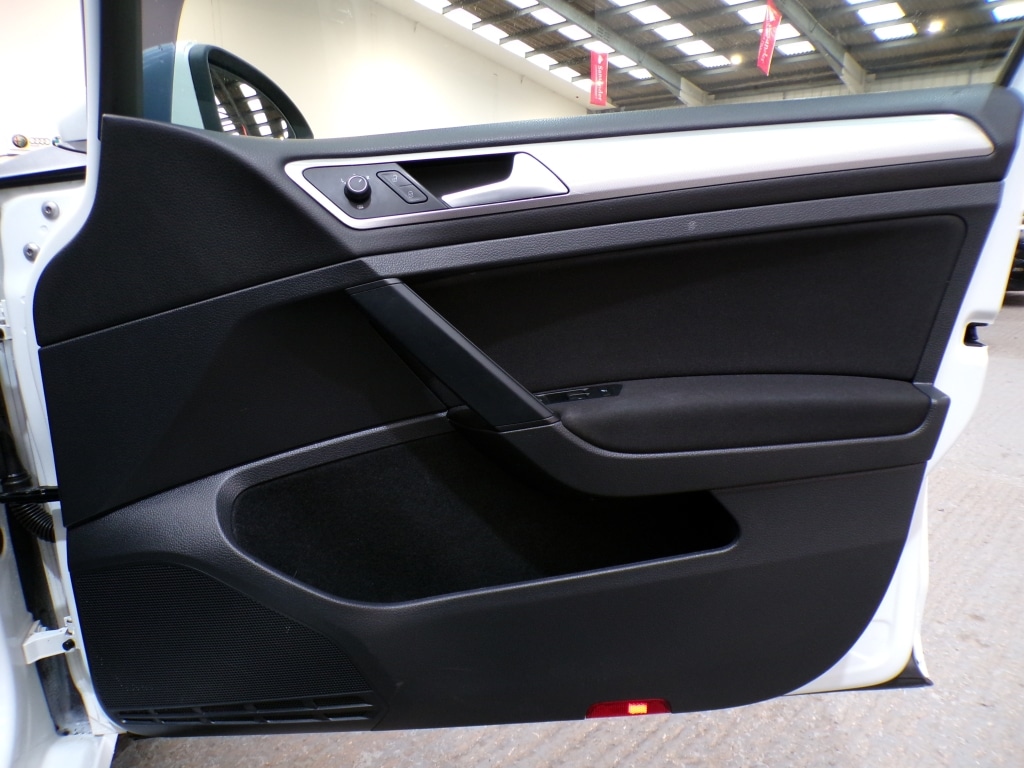 Used Volkswagen Golf 2019 for sale - 77251444: Photo 16