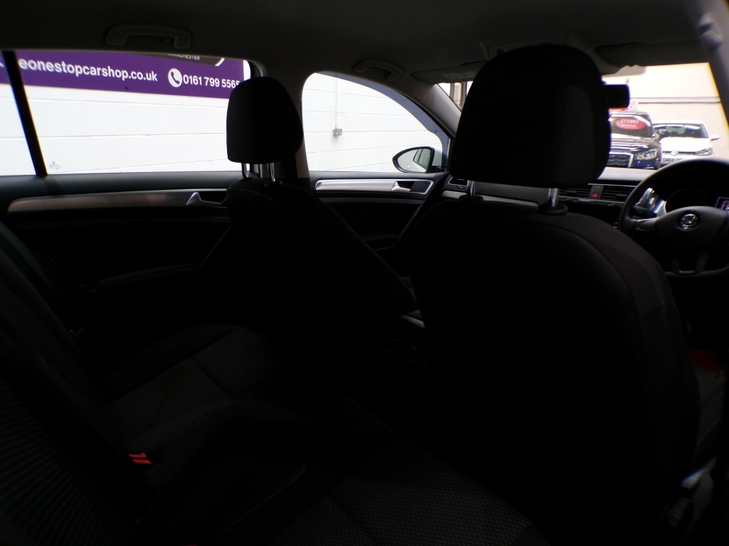 Used Volkswagen Golf 2019 for sale - 77251444: Photo 32