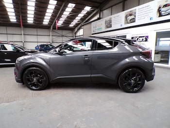 Used Toyota C-HR 2019 for sale - 79138960: Photo
