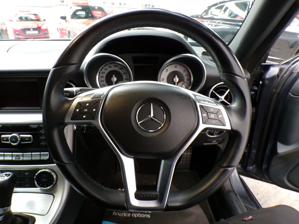 Used Mercedes-Benz SLK 2012 for sale - 78211549: Photo 20