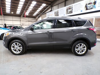 Used Ford Kuga 2017 for sale - 77567301: Photo