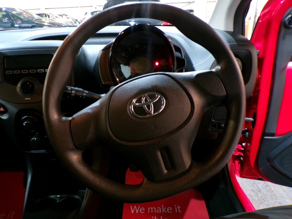 Used Toyota AYGO 2019 for sale - 76787035: Photo 19