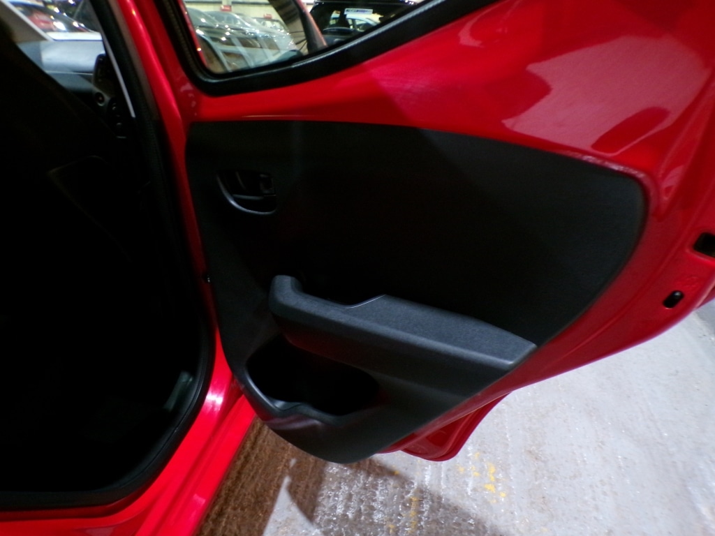 Used Toyota AYGO 2019 for sale - 76787035: Photo 27