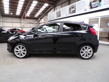 Used Ford Fiesta 2016 for sale - 78211544: Photo