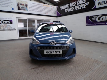Used Hyundai i10 2017 for sale - 78895262: Photo