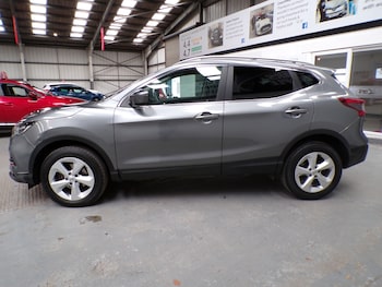 Used Nissan Qashqai 2017 for sale - 78522230: Photo