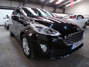 Used Ford Fiesta 2018 for sale - 76787015: Photo