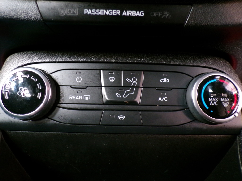 Used Ford Fiesta 2018 for sale - 76787015: Photo 26