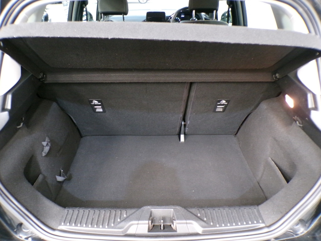 Used Ford Fiesta 2018 for sale - 76787015: Photo 35