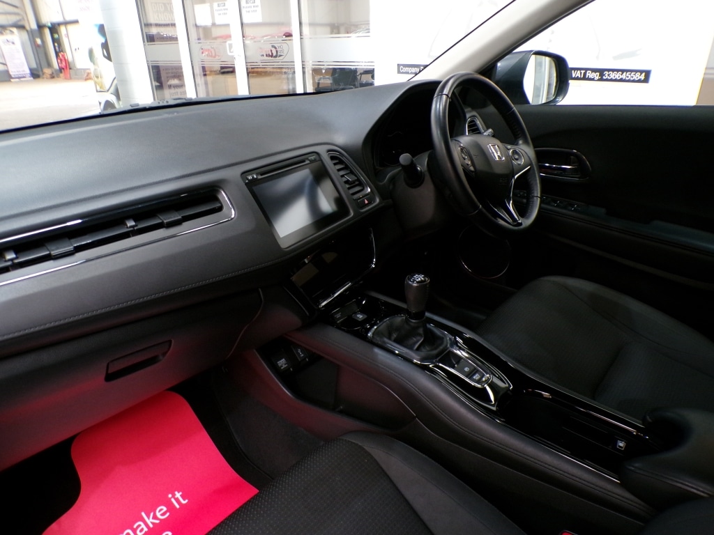 Used Honda HR-V 2018 for sale - 76787034: Photo 15