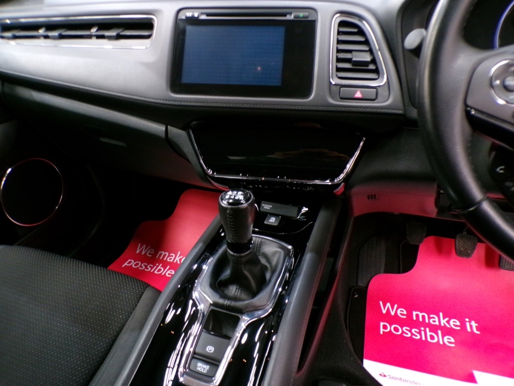 Used Honda HR-V 2018 for sale - 76787034: Photo 24