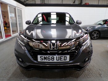 Used Honda HR-V 2018 for sale - 76787034: Photo