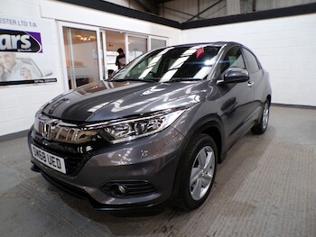 Used Honda HR-V 2018 for sale - 76787034: Photo