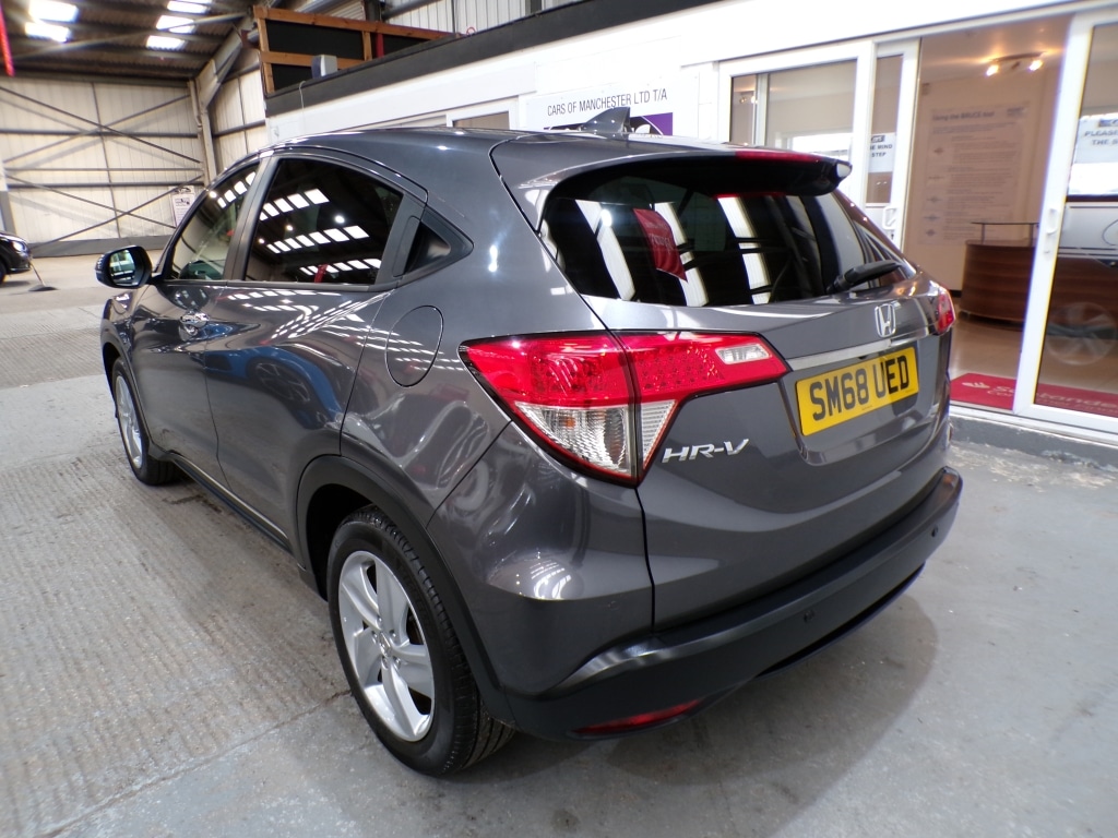 Used Honda HR-V 2018 for sale - 76787034: Photo 5