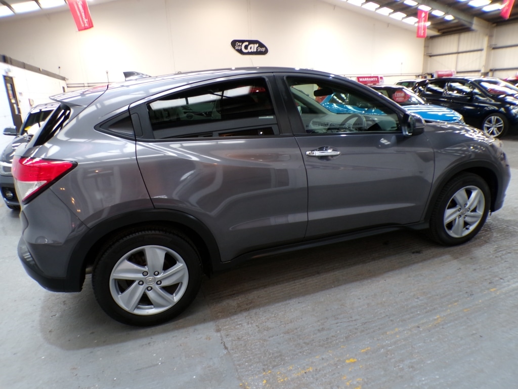 Used Honda HR-V 2018 for sale - 76787034: Photo 8