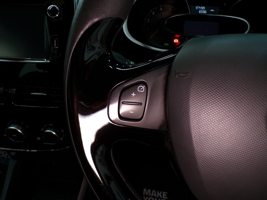 Used Renault Clio 2015 for sale - 77573053: Photo 21