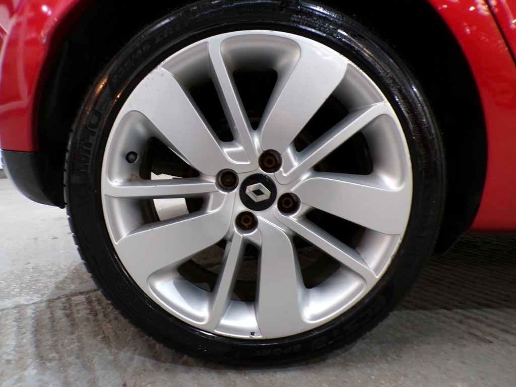 Used Renault Clio 2015 for sale - 77567302: Photo 10