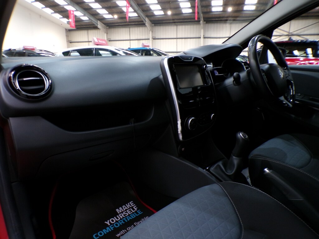 Used Renault Clio 2015 for sale - 77567302: Photo 15
