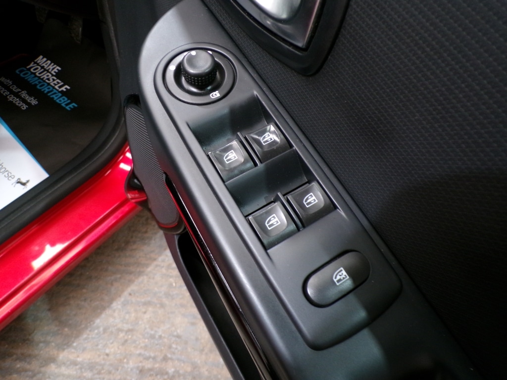 Used Renault Clio 2015 for sale - 77567302: Photo 17