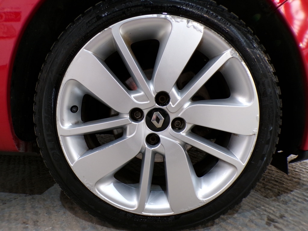 Used Renault Clio 2015 for sale - 77567302: Photo 9