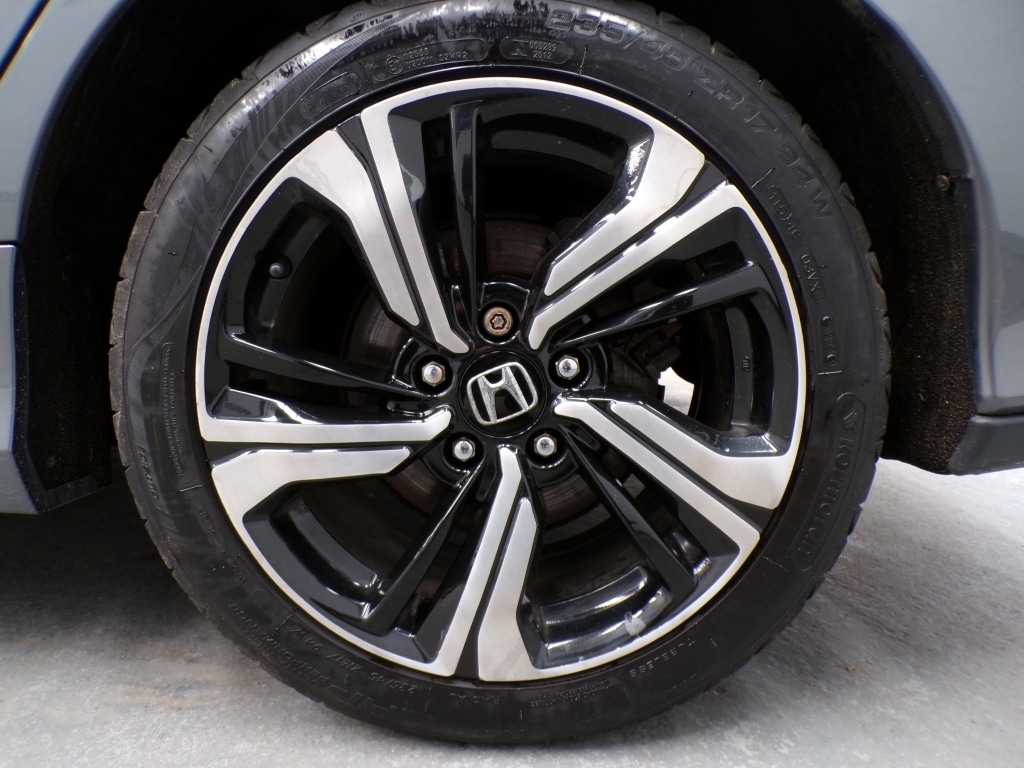 Used Honda Civic 2018 for sale - 77991929: Photo 11