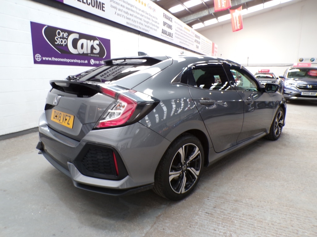 Used Honda Civic 2018 for sale - 77991929: Photo 7