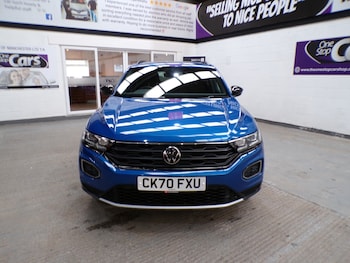 Used Volkswagen T-Roc 2020 for sale - 78482825: Photo