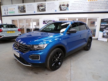 Used Volkswagen T-Roc 2020 for sale - 78482825: Photo
