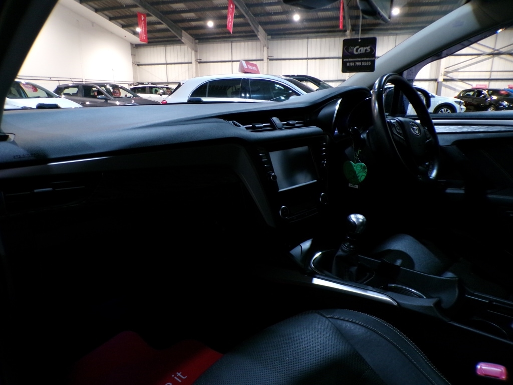 Used Toyota Avensis 2016 for sale - 76860212: Photo 15