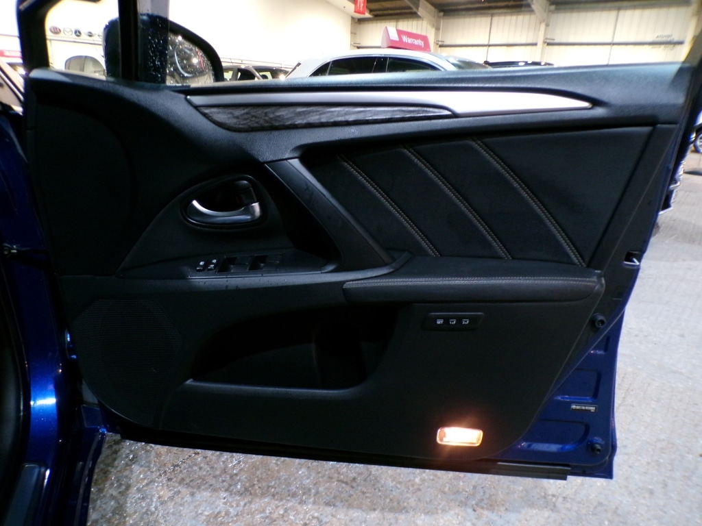 Used Toyota Avensis 2016 for sale - 76860212: Photo 16