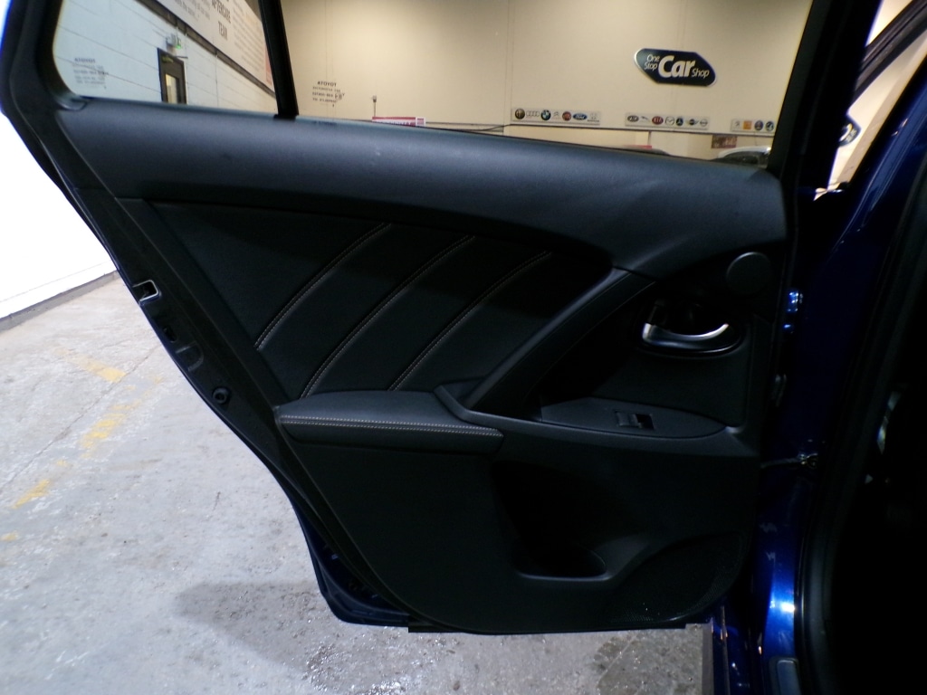 Used Toyota Avensis 2016 for sale - 76860212: Photo 27