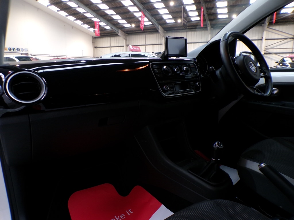 Used Volkswagen up! 2012 for sale - 76860211: Photo 15