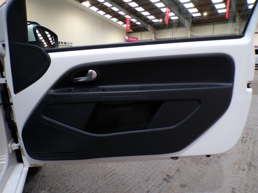 Used Volkswagen up! 2012 for sale - 76860211: Photo 16