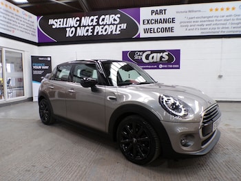 Used MINI Hatch 2019 for sale - 77833190: Photo