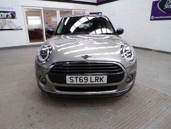 Used MINI Hatch 2019 for sale - 77833190: Photo